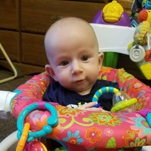 Meet your Posher, Emili